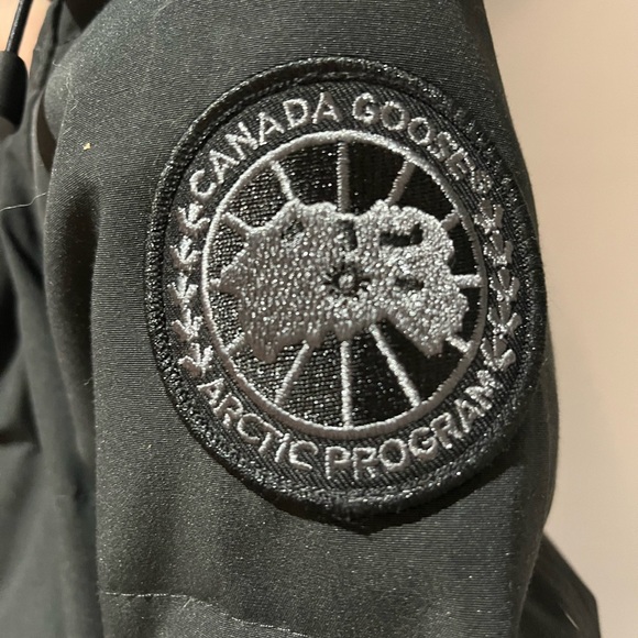 Canada Goose Jacket - Picture 4 of 16